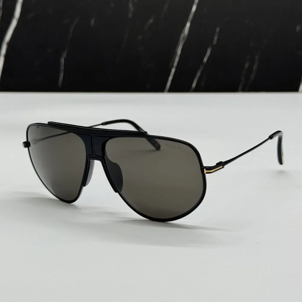 NEW TOM FORD ADDISON TF928 02A BLACK MEN SUNGLASSES TOM FORD FT0928 02A
